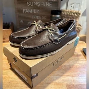 Sperry Leeward No-Lace - Dark Brown - Size 10.5. New in box.
